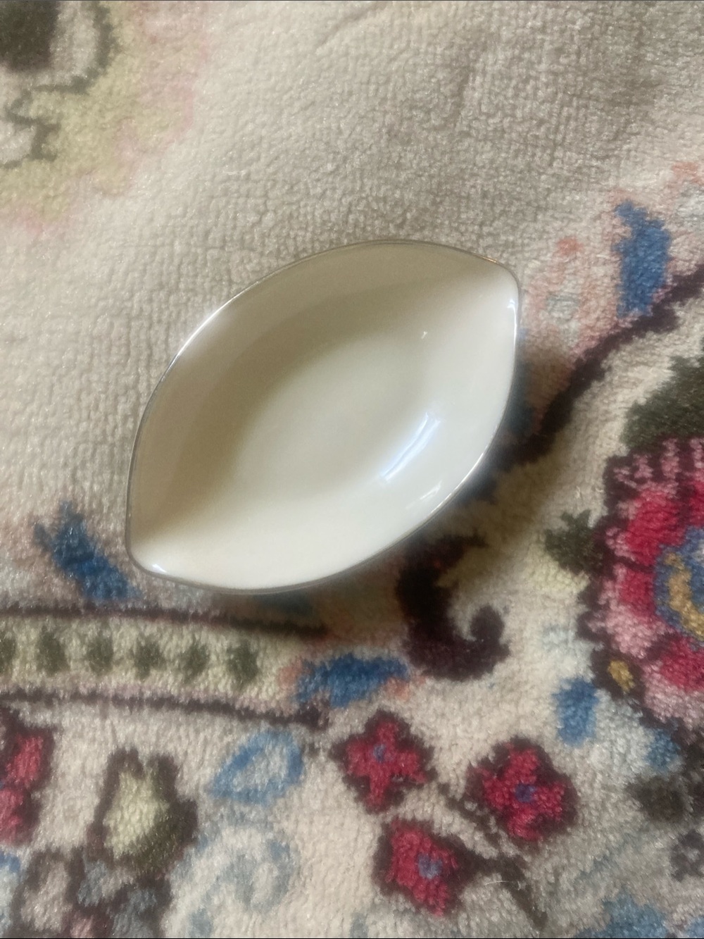 Lenox White Ceramic Boat-Shaped Condiment Dish with Silver Trim